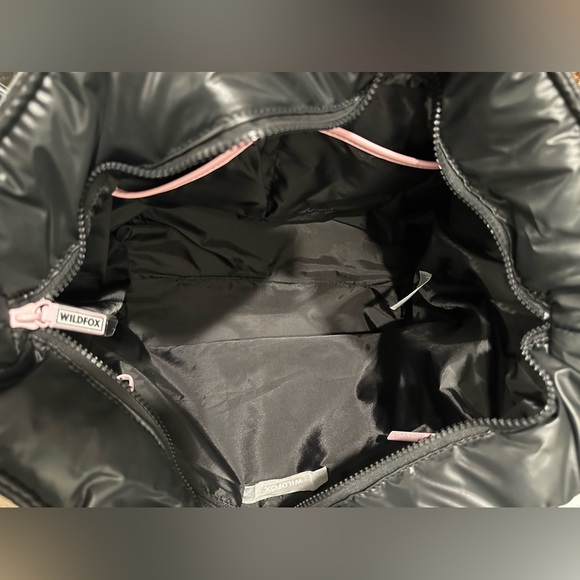 Wildfox Women's Embroidered Lips Icon Tote Bag (NWT) - Picture 9 of 12